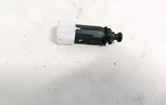 Renault Laguna II Reversing light switch sensor 