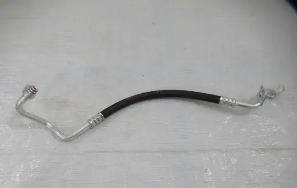 Citroen DS7 Crossback Air conditioning (A/C) pipe/hose 9817540180