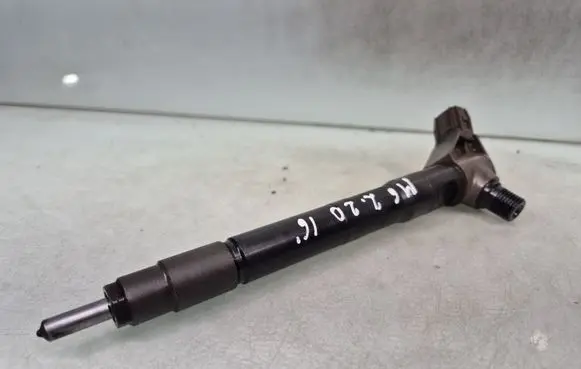 Mazda 6 Fuel injector DCRI200260 SHO13H50