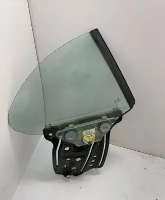 BMW 6 F12 F13 Rear windscreen/windshield window 7303787 49209001