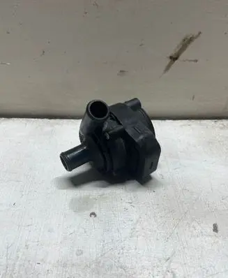 Mercedes-Benz E W211 Electric auxiliary coolant/water pump 02775822
