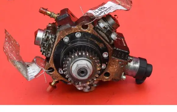 Renault Latitude (L70) Fuel injection high pressure pump H8200690744