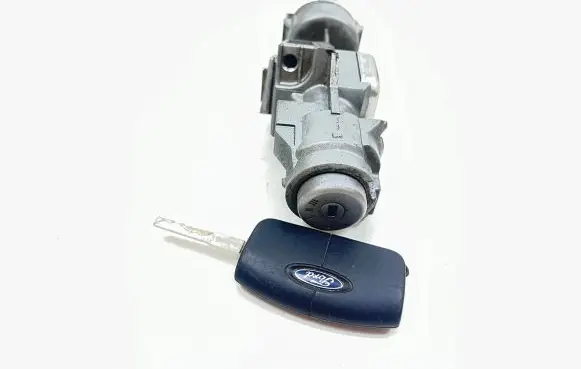 Ford C-MAX I Ignition lock 3M513F880AC