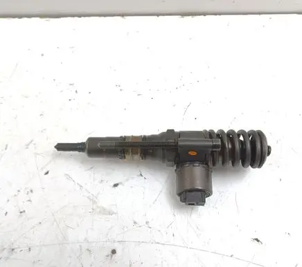 Audi A6 S6 C6 4F Fuel injector 03G130073G