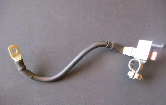 Volkswagen Golf VII Negative earth cable (battery) AUDI3Q0915181A
