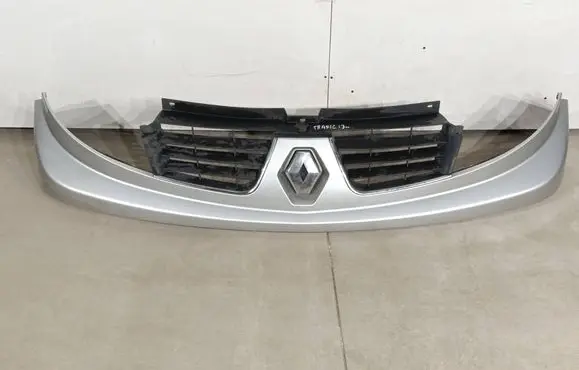 Renault Trafic II (X83) Front bumper upper radiator grill 623100251R 93856152