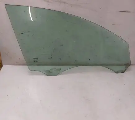 Volvo V50 Front door window glass four-door 43R001105 E000186 DOT57M20AS2