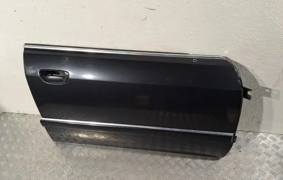 Audi A8 S8 D2 4D Front door