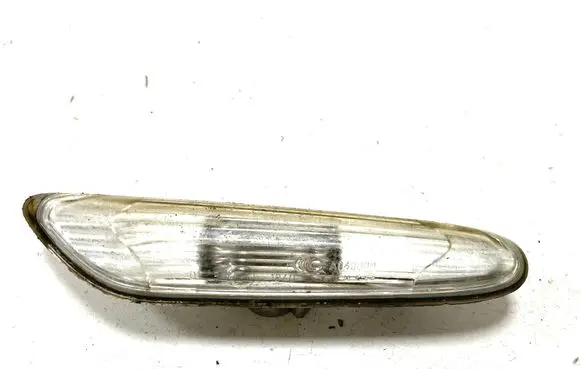 BMW 3 E92 E93 Front fender indicator light 6932998