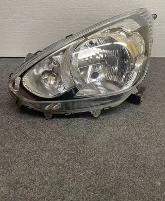 Mitsubishi Space Star Headlight/headlamp