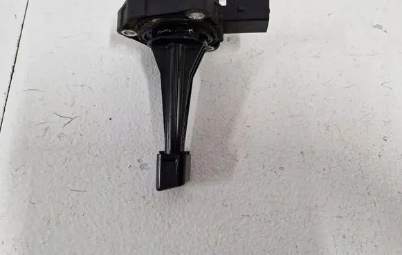 KIA Sportage Oil level sensor 21590-2A1000