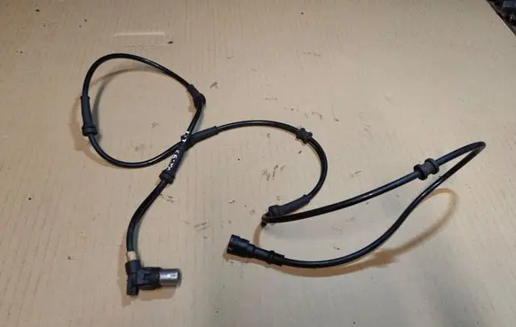 Jeep Grand Cherokee ABS brake wheel speed sensor 