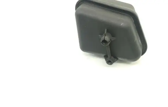 Vacuum air tank