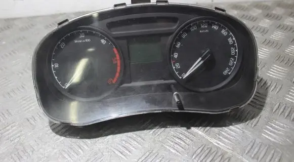 Skoda Fabia Mk2 (5J) Speedometer (instrument cluster) 5J0920800C