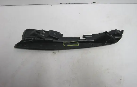 Renault Austral Front bumper mounting bracket 622229195R