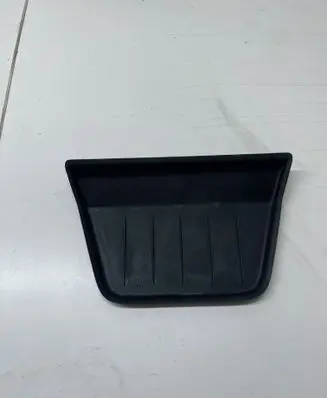 Peugeot 308 Glove box pad 685328722R 00227632