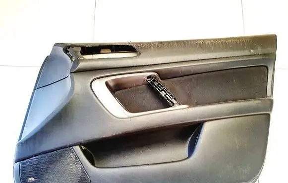Subaru Outback Front door card panel trim 94255ag000