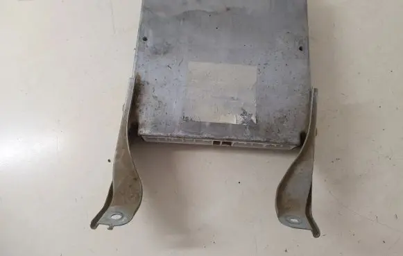 Toyota Land Cruiser (HDJ90) Engine control unit/module 8966660511