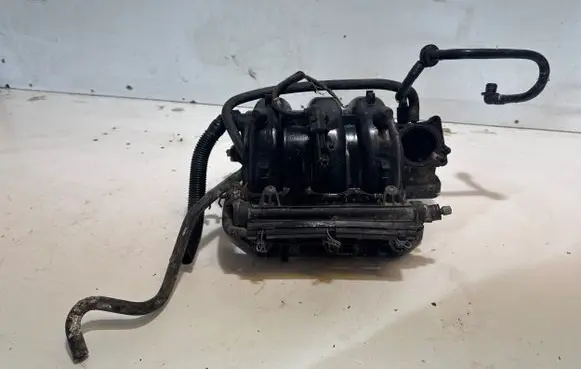 Skoda Fabia Mk1 (6Y) Intake manifold 03E129711 03E133320A