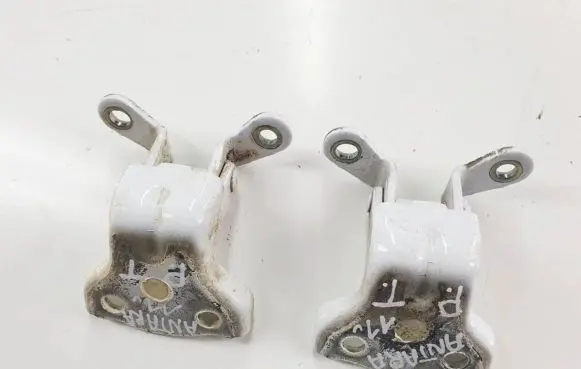 Opel Antara Rear door hinge set 