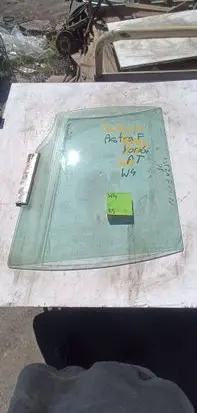 Opel Astra F Rear door window glass 1212123