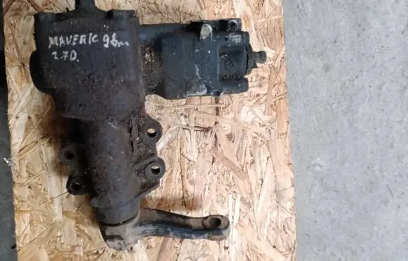 Ford Maverick Steering rack 8054205E