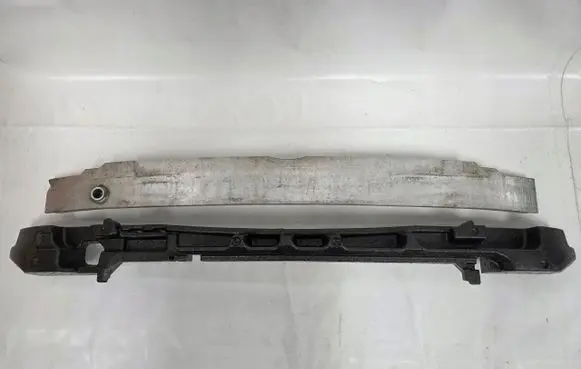 Mercedes-Benz B W246 W242 Rear shock/impact absorber stay/bar A2466201834