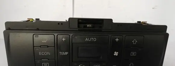 Audi A4 S4 B5 8D Climate control unit 8D0820043M 5HB00790805