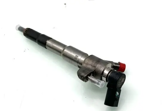 Nissan Navara D23 Fuel injector 166009567R HMLGT5690R