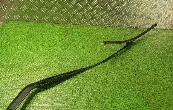 BMW X5M E70 Front wiper blade arm 7294572