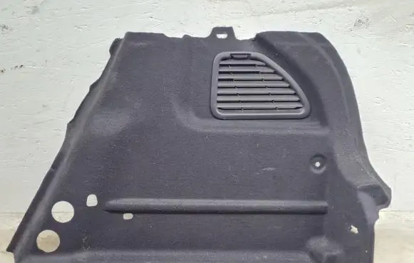 Opel Mokka B Trunk/boot side trim panel 98353559ZD