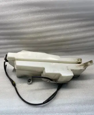 Volvo S90, V90 Windshield washer fluid reservoir/tank 31662427 31662426 31662428