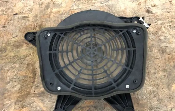 Audi A8 S8 D4 4H Subwoofer speaker 4H0035412A