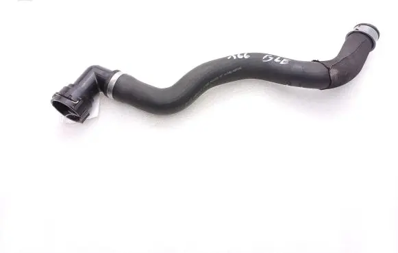 Mercedes-Benz GLS X166 Engine coolant pipe/hose A1665012882