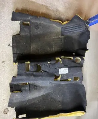 BMW 5 F10 F11 Front floor carpet liner 724092503 1876597 17126071
