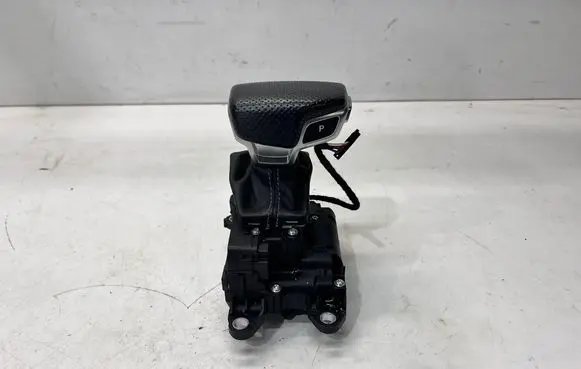 Audi A4 S4 B9 Gear shifter/selector 8W2713041J