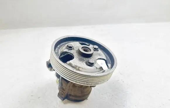 Renault Scenic I Power steering pump 7700101192