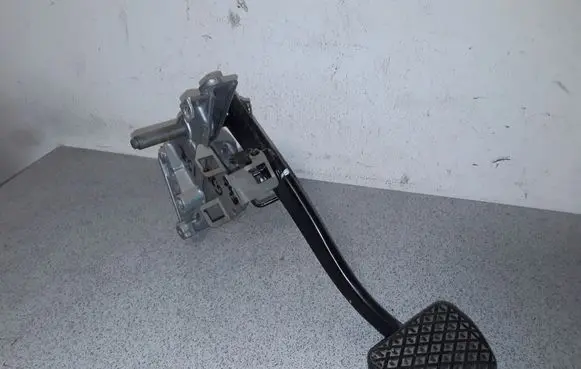 Brake pedal