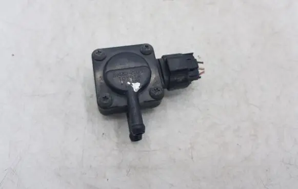 Toyota Avensis T250 Exhaust gas pressure sensor 8948020030