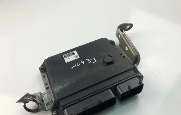 Toyota Prius (XW30) Engine control unit/module ECU 8966147280