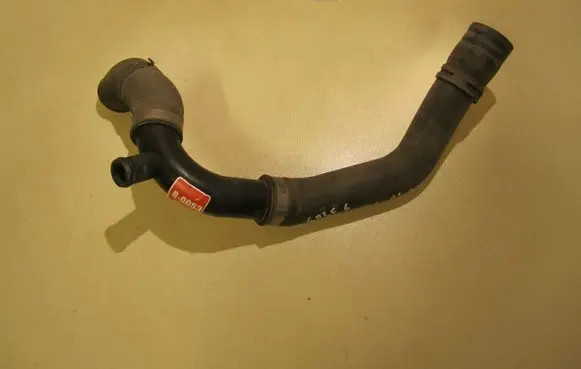 Volkswagen Golf VI Engine coolant pipe/hose 3C0121087A