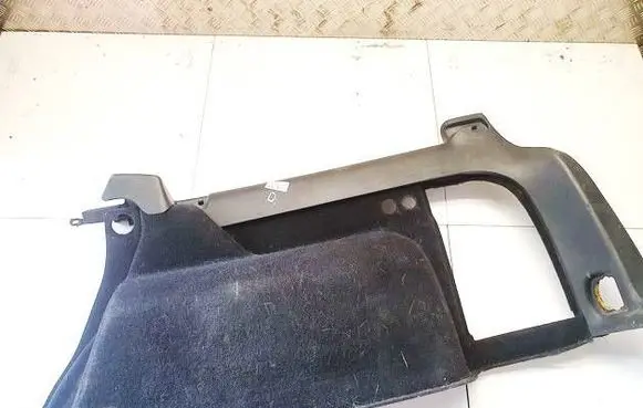 Volkswagen PASSAT B5 Other trunk/boot trim element 3b9867428