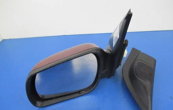 Mazda 2 Front door electric wing mirror