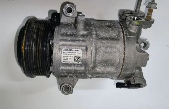 Ford Focus Air conditioning (A/C) compressor (pump) JX6119D629HA JX6119D629HC