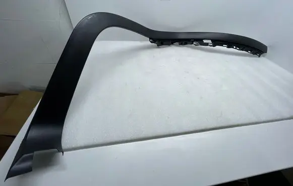 Tesla Model X Other interior part 105962800C 105962900