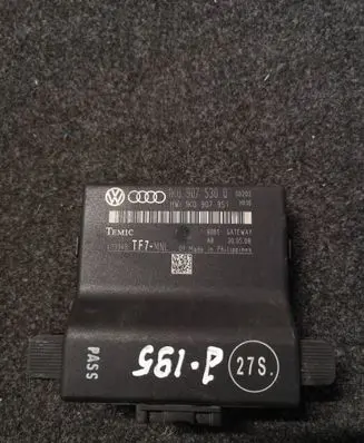 Skoda Octavia Mk2 (1Z) Gateway control module 1K0907530Q 403948 1K0907951