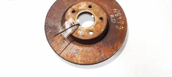 Volvo V50 Front brake disc ventiliuojamas