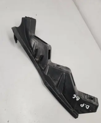 Volkswagen PASSAT B6 Front bumper mounting bracket 3C0807890