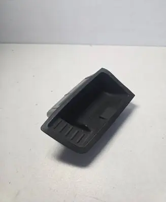 BMW 5 E60 E61 Cup holder 22167210