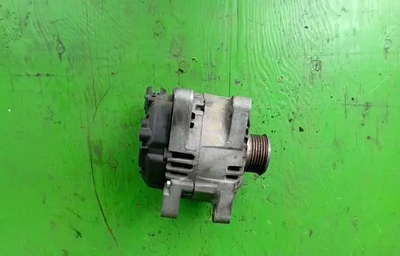 Peugeot Partner Generator/alternator 1638094380
